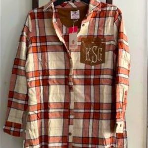 BNWT Monogramed Marley Lily flannel